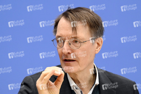 Bundespressekonferenz 'ePA-Start in Modellregionen' in Berlin