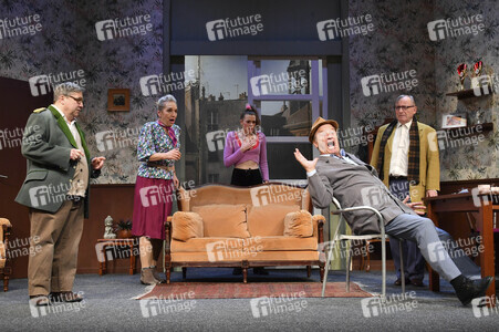 Theaterprobe 'Hausmeister Krause - Du lebst nur zweimal' in München