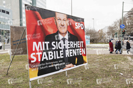 Wahlplakate zur Bundestagswahl 2025 in Berlin