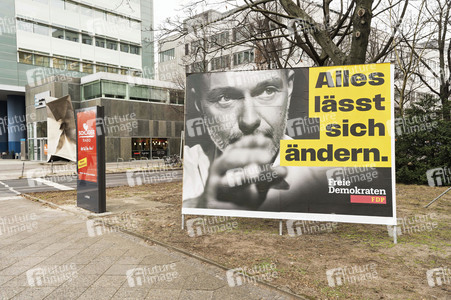 Wahlplakate zur Bundestagswahl 2025 in Berlin