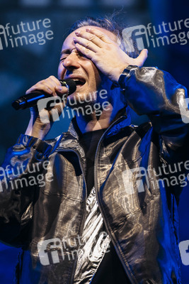 Konzert von Jan Böhmermann und dem Rundfunk-Tanzorchester Ehrenfeld in Erfurt