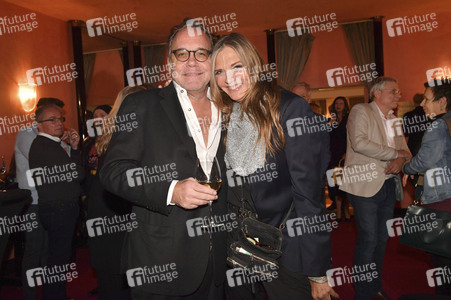 Theaterpremiere 'Hausmeister Krause - Du lebst nur zweimal' in München