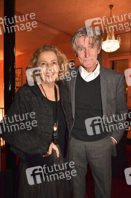 Theaterpremiere 'Hausmeister Krause - Du lebst nur zweimal' in München