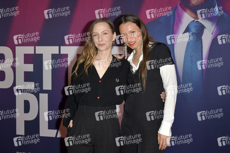 Serienpremiere 'A Better Place' in Berlin