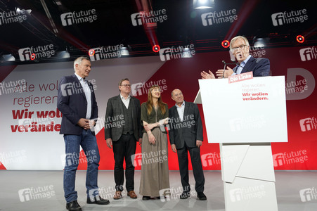 Außerordentlicher Parteitag der Partei Die Linke zur Bundestagswahl 2025 in Berlin