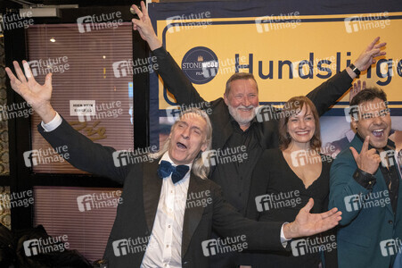 Filmpremiere 'Hundslinger Hochzeit' in München