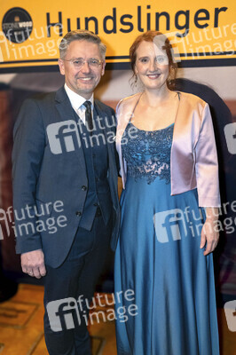 Filmpremiere 'Hundslinger Hochzeit' in München