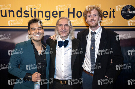 Filmpremiere 'Hundslinger Hochzeit' in München