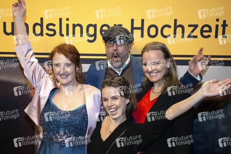 Filmpremiere 'Hundslinger Hochzeit' in München