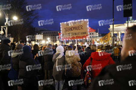 Demonstration gegen den Rechtsruck in Berlin