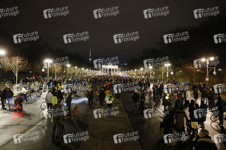 Demonstration gegen den Rechtsruck in Berlin