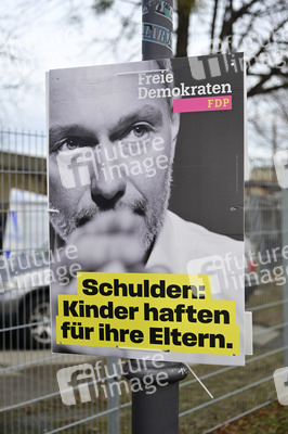 Wahlplakate zur Bundestagswahl 2025 in Radeberg