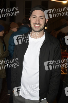 Filmpremiere 'Das kostbarste aller Güter' in Berlin