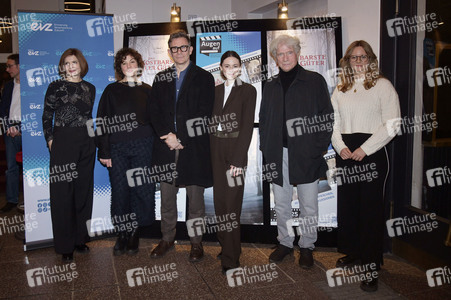 Filmpremiere 'Das kostbarste aller Güter' in Berlin