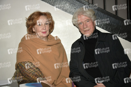 Filmpremiere 'Das kostbarste aller Güter' in Berlin