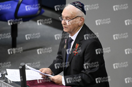 Sonderveranstaltung im Bundestag anlässlich des Tages des Gedenkens an die Opfer des Nationalsozialismus in Berlin