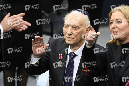Sonderveranstaltung im Bundestag anlässlich des Tages des Gedenkens an die Opfer des Nationalsozialismus in Berlin