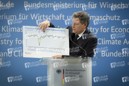 Vorstellung des Jahreswirtschaftsberichts 2025 in Berlin