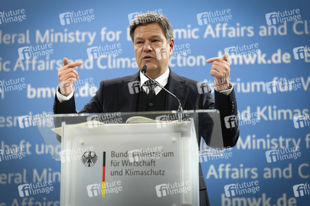 Vorstellung des Jahreswirtschaftsberichts 2025 in Berlin