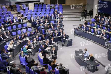 209. Sitzung des Deutschen Bundestages in Berlin