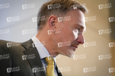 209. Sitzung des Deutschen Bundestages in Berlin