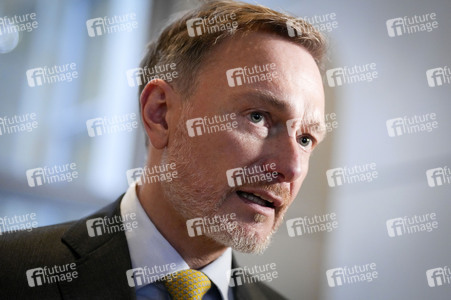 209. Sitzung des Deutschen Bundestages in Berlin