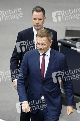 211. Sitzung des Deutschen Bundestages in Berlin