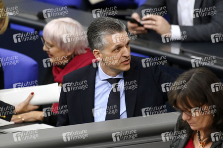 211. Sitzung des Deutschen Bundestages in Berlin