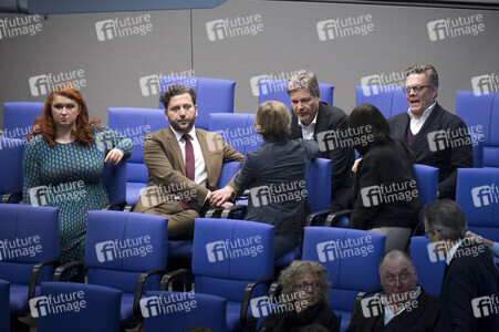 211. Sitzung des Deutschen Bundestages in Berlin