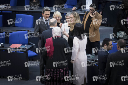 211. Sitzung des Deutschen Bundestages in Berlin
