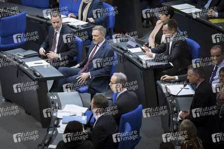 211. Sitzung des Deutschen Bundestages in Berlin