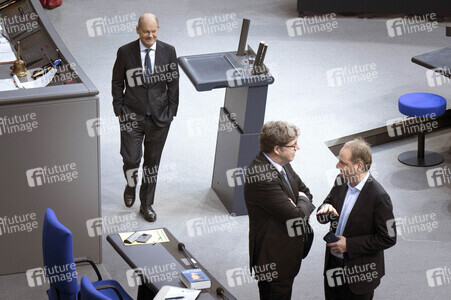 211. Sitzung des Deutschen Bundestages in Berlin