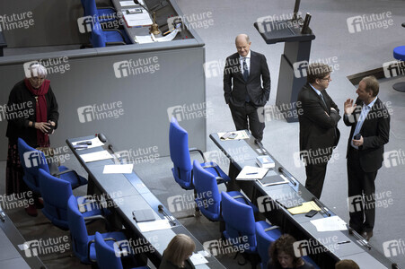 211. Sitzung des Deutschen Bundestages in Berlin