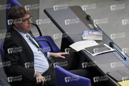 211. Sitzung des Deutschen Bundestages in Berlin