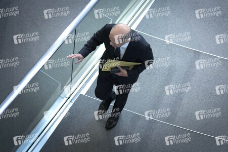 211. Sitzung des Deutschen Bundestages in Berlin