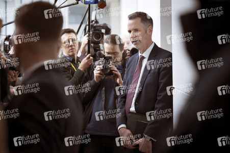 211. Sitzung des Deutschen Bundestages in Berlin