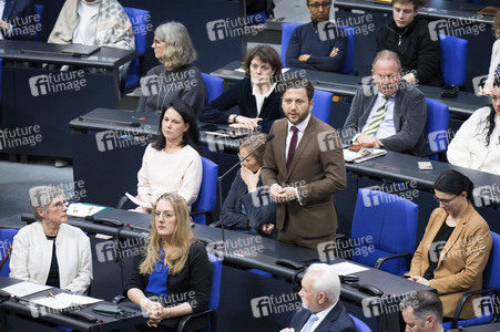 211. Sitzung des Deutschen Bundestages in Berlin