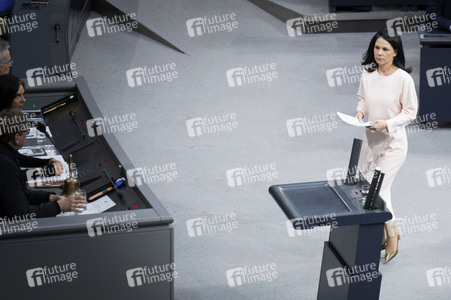 211. Sitzung des Deutschen Bundestages in Berlin