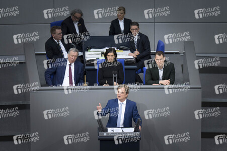 211. Sitzung des Deutschen Bundestages in Berlin