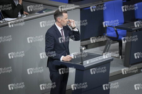 211. Sitzung des Deutschen Bundestages in Berlin