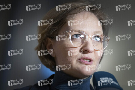 211. Sitzung des Deutschen Bundestages in Berlin