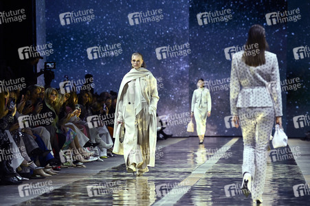 Marc Cain Fashion Show auf der Berlin Fashion Week A/W 2025 in Berlin