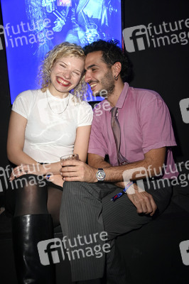 Bunte New Faces Party auf der Berlin Fashion Week A/W 2025 in Berlin