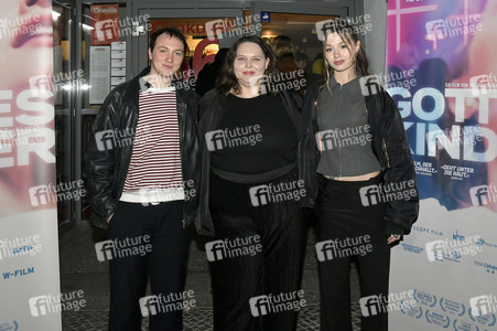 Filmpremiere 'Gotteskinder' in Berlin