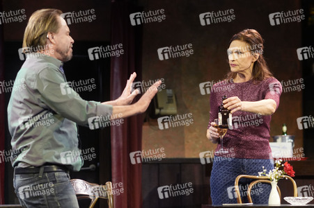 Theaterprobe 'Keiner hat gesagt, dass Du ausziehen sollst' in Berlin