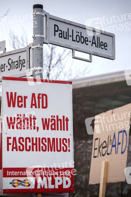 Demonstration 'Rettet die Brandmauer!' in Berlin