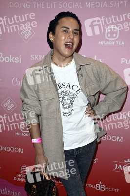 Mates Date Influencer Event auf der Berlin Fashion Week A/W 2025 in Berlin