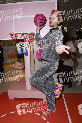 Mates Date Influencer Event auf der Berlin Fashion Week A/W 2025 in Berlin