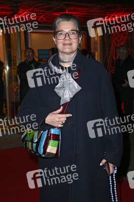 Theaterpremiere 'Keiner hat gesagt, dass Du ausziehen sollst' in Berlin