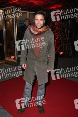 Theaterpremiere 'Keiner hat gesagt, dass Du ausziehen sollst' in Berlin